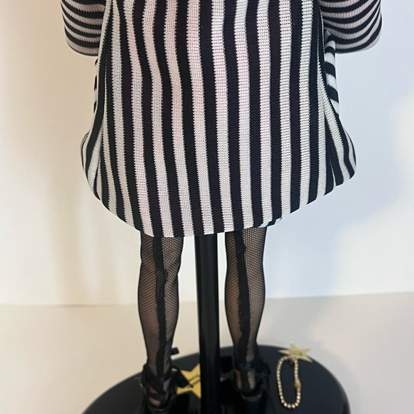 ♥️EFFANBEE Brenda Starr Reporter Doll Dale Messick “Black/White Suit”. EUC♥️ - Picture 11 of 16